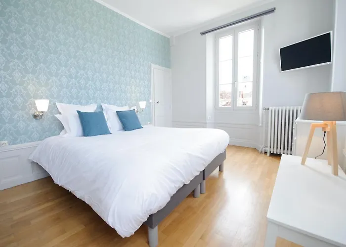 Villa Clément Sens Appart\'Hotel